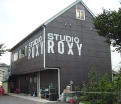 y}C^E܁zstudio ROXY