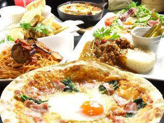 y}C^E܁zKitchen~Bar@G@K