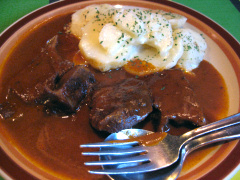 �u���z�z���̐ԃ��C���ρv�ʐ^