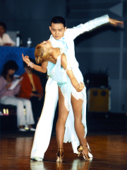 �_���X�ʐ^